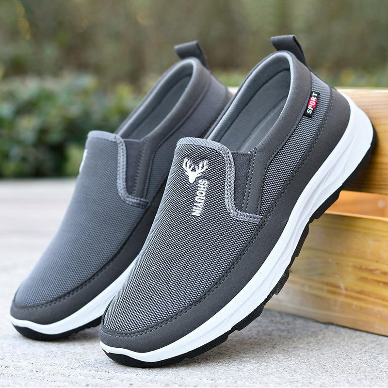 Unisex Breathable Athletic Casual Sneakers Lightweight Low-Top Slip-On Loafers or Men/Women