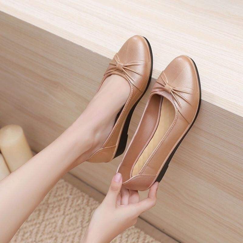 Women's PVC Low-Cut Work Slides Slippers Sandals Outdoor Closed Toe for Women & Ladies Fashion Wholesale Commuter Shoes