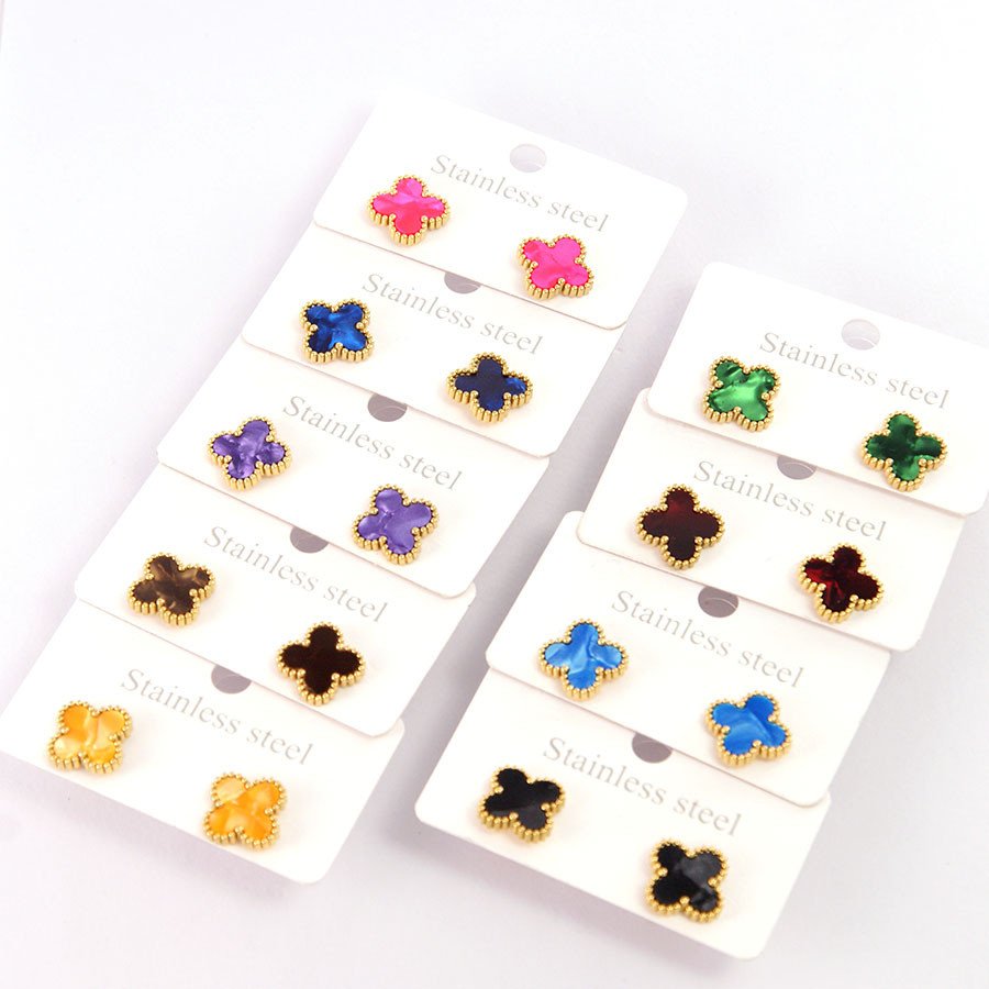 Manufacturer wholesale hot selling versatile stainless steel non fading new color women's golden Four leaves clover earrings