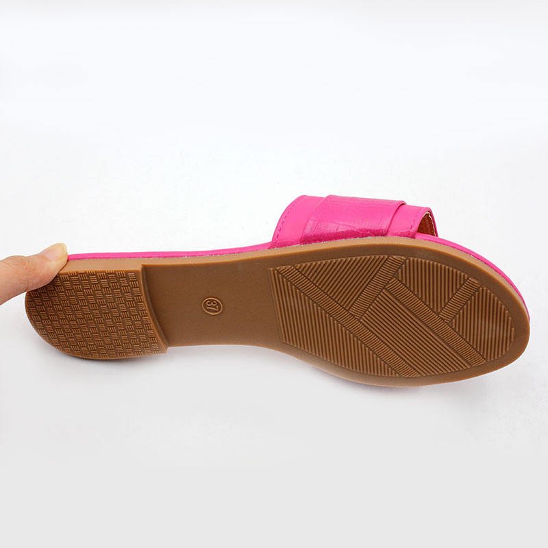 Summer Luxury New Flat Shoes Rhinestone Roman Women's Sandals and Slippers Fashion and Trendy Women's and Ladies Shoes